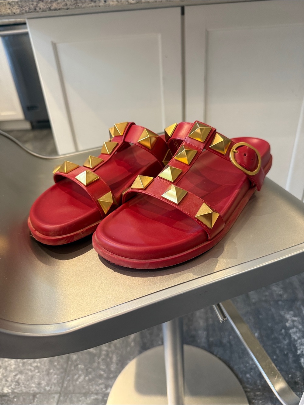 Valentino Rockstud Leather Roman Red Slide Sandals - Picture 3 of 12